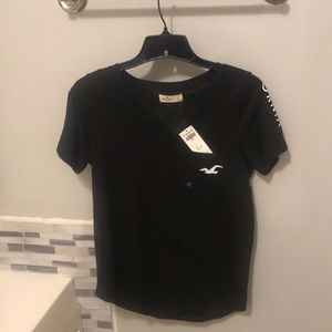 Hollister black t shirt
